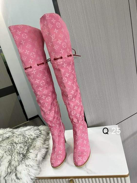 Picture of Louis Vuitton Shoes _SKULVsz35-40JH111212385